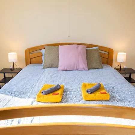 Good Connection Airport & Apartmanhotel *