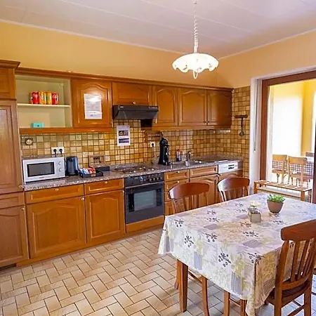 Good Connection Airport & Apartmanhotel *