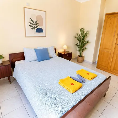 Good Connection Airport & Apartmanhotel *